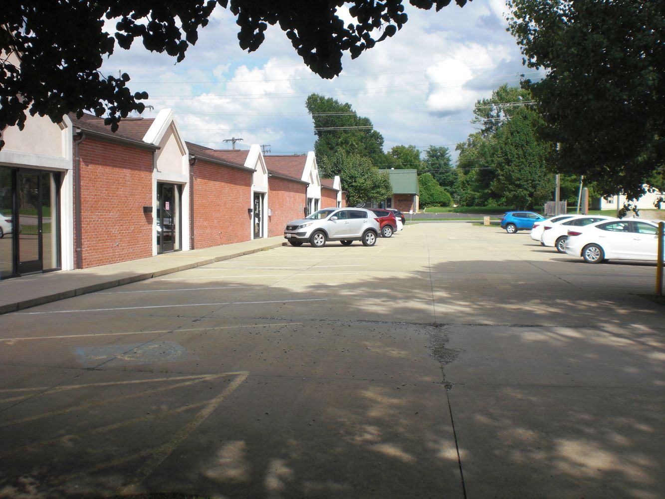 200 N Emerald Ln, Carbondale, IL 62901